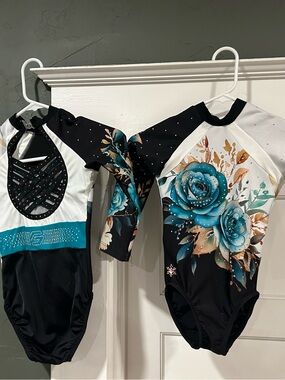Competition Gymnastics Leotard (Snowflake Designs)